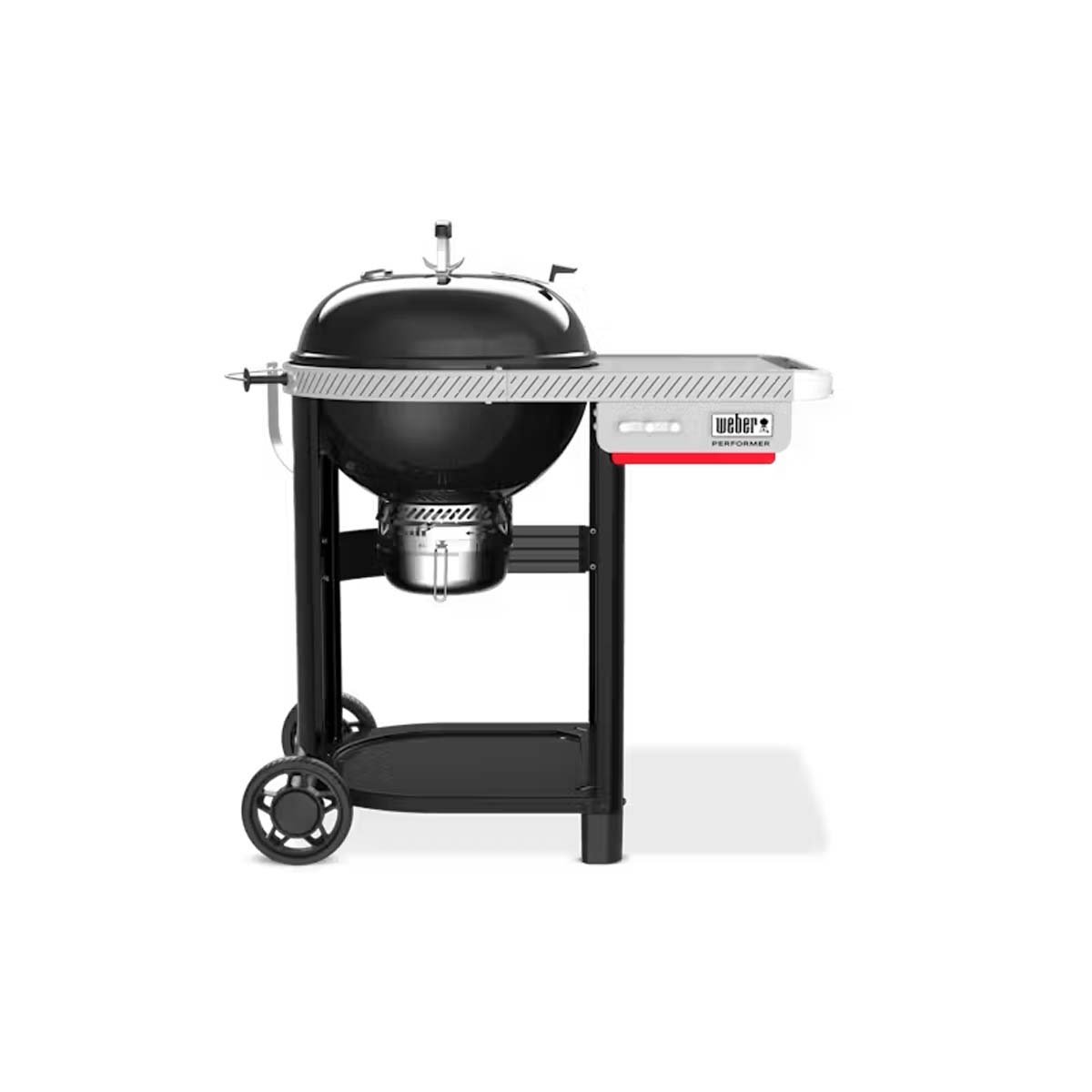Barbacoa Performer 57 cm Weber con mesa de trabajo en jardín
